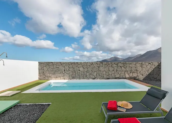 Luxury Lanzarote Villa Playa Blanca